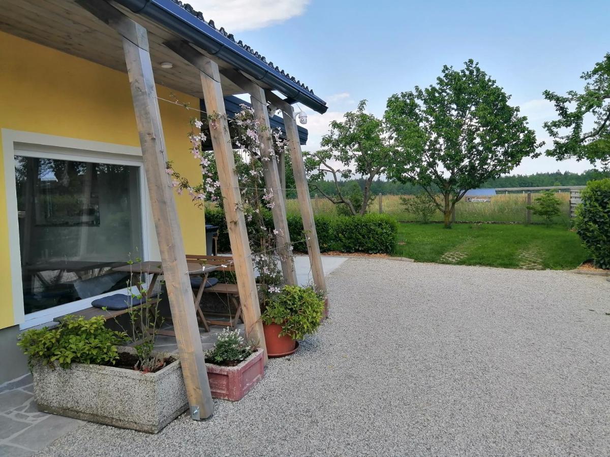 Villa Glamping With A View Smlednik Esterno foto