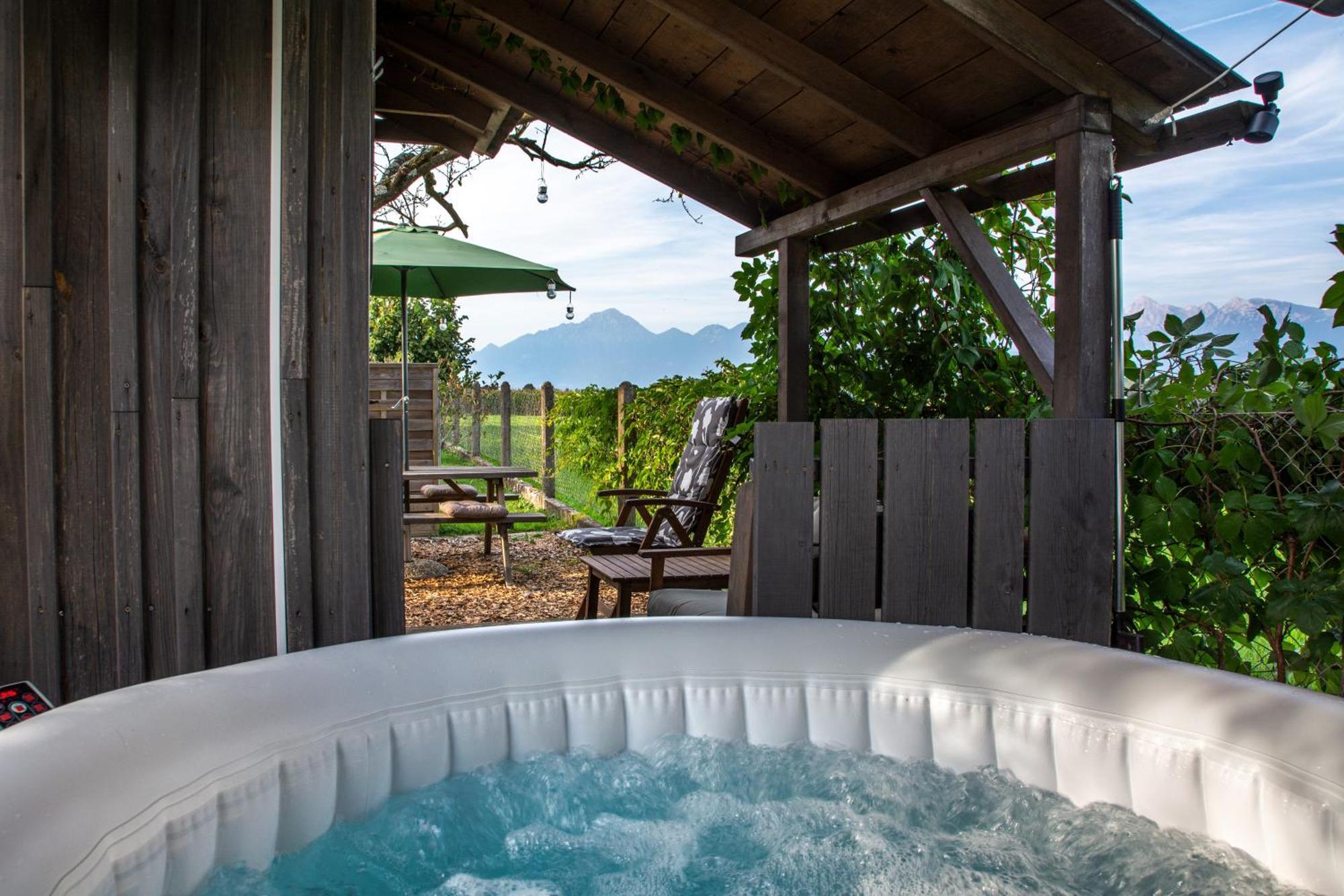 Villa Glamping With A View Smlednik Esterno foto